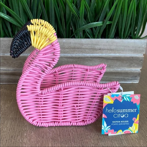 Circa Kitchen Ciroa Hello Summer Indooroutdoor Flamingo Napkin
